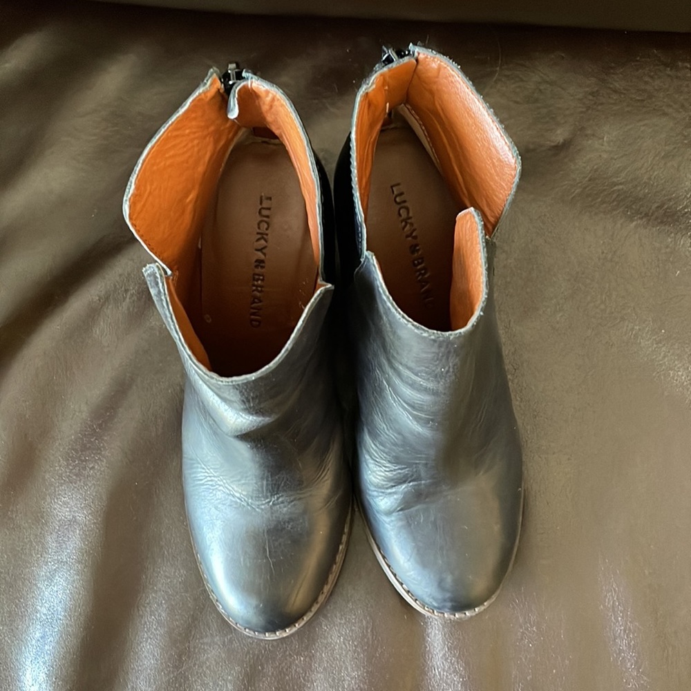 Lucky Brand Black Ankle Boots - Picture 6 of 9